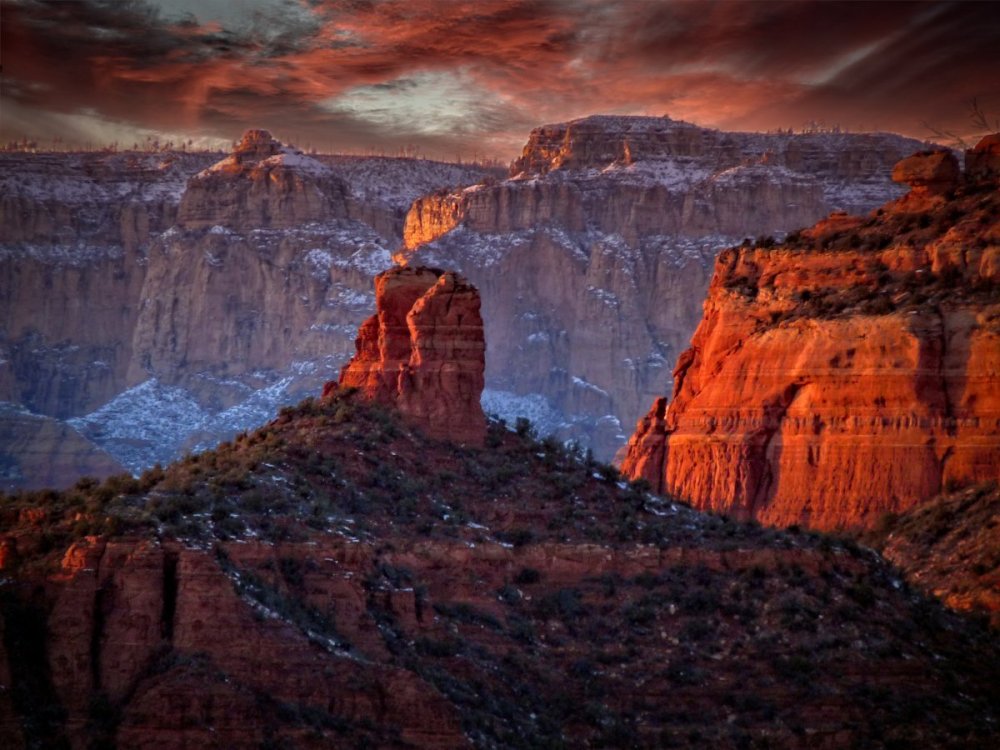 Sedona.thumb.jpg.7c0f2ada983d3ef9326875ba5b37908d.jpg